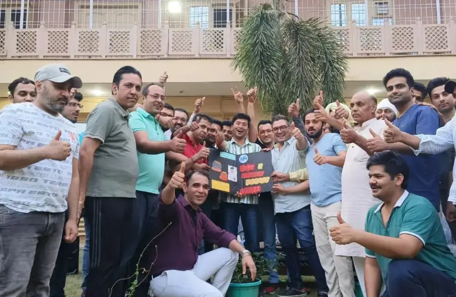 Recovered patients giving a thumbs up